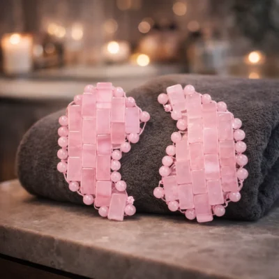 Rose quartz cooling eye masks