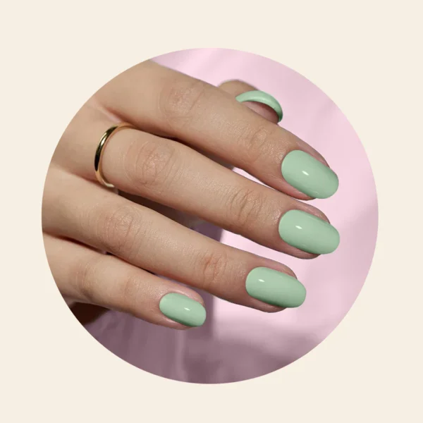 Mint 83% Plant Based Nail Polish - Image 3