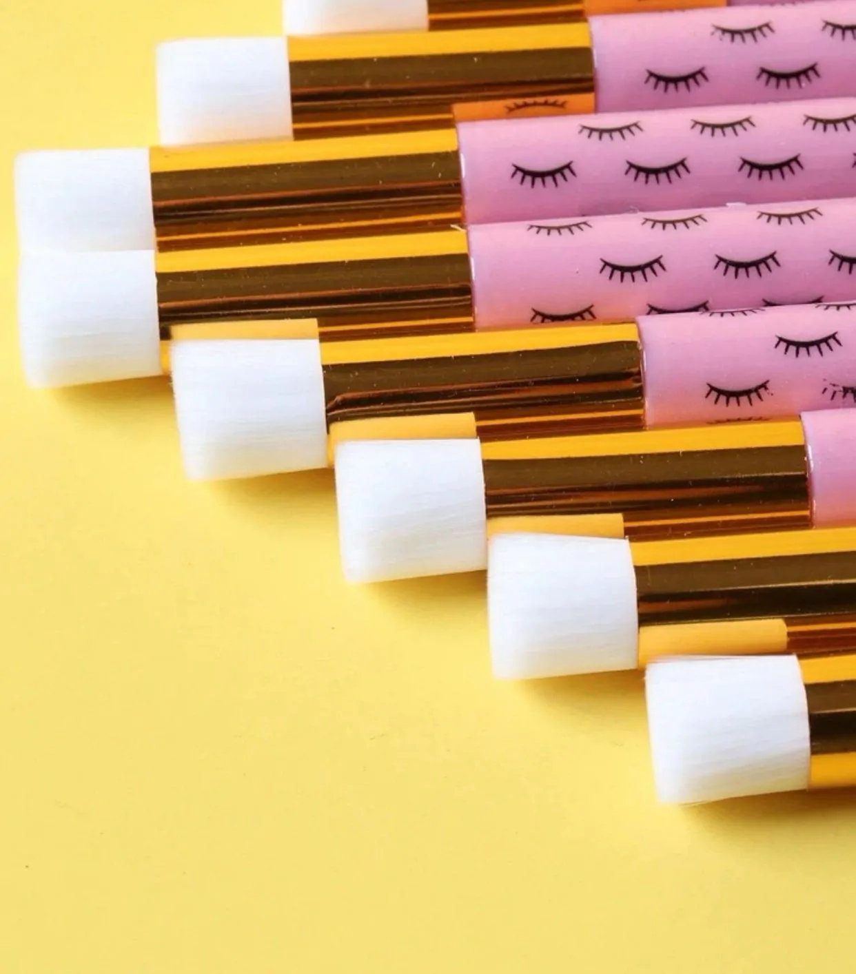 Pink Eyelash Extension Brush - Pack of 10