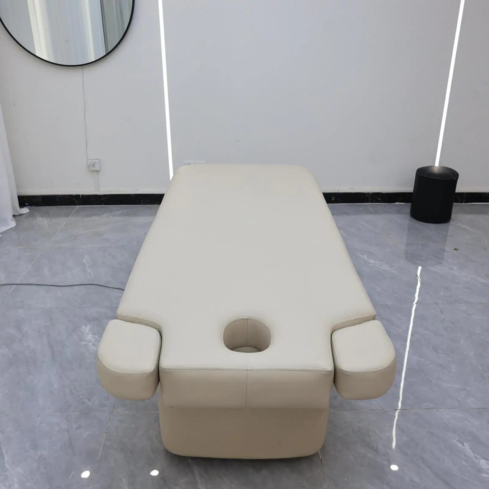 Deluxe Spa Electric Table - Image 8