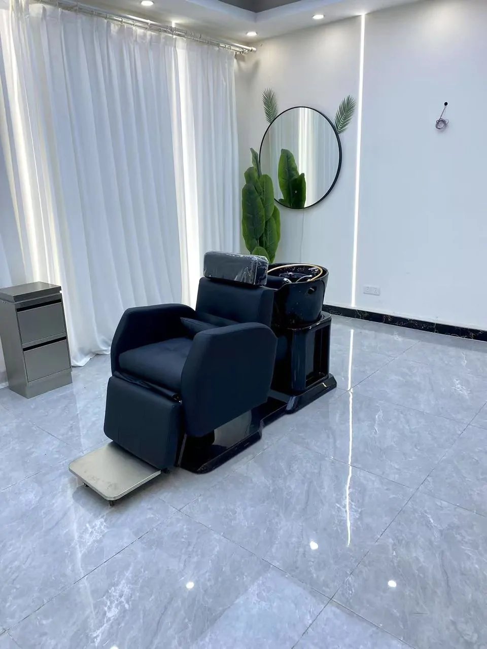 Compact Japanese Head Spa / Hairdressing Basin - Plumbed - Image 4