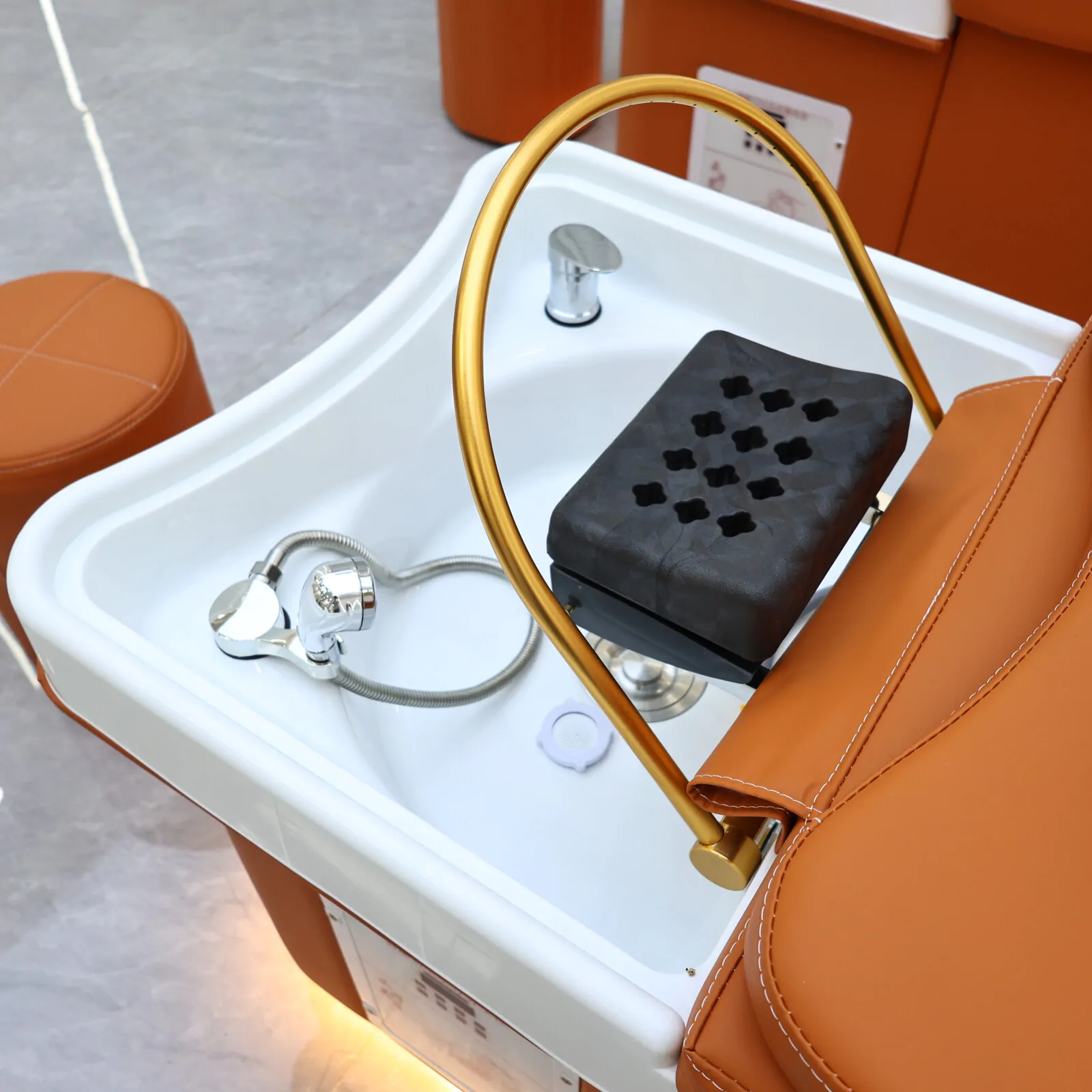 Wooden Bliss Japanese Head Spa - Plumbed - Orange - Image 9