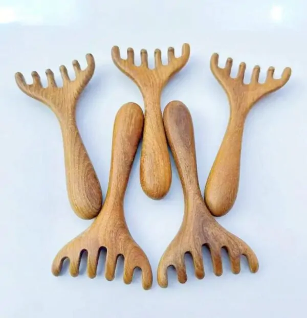Sandalwood Scalp Brush