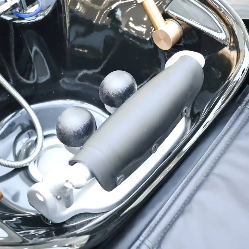 Deluxe Japanese Head Spa with Massage Chair - Black - Image 7