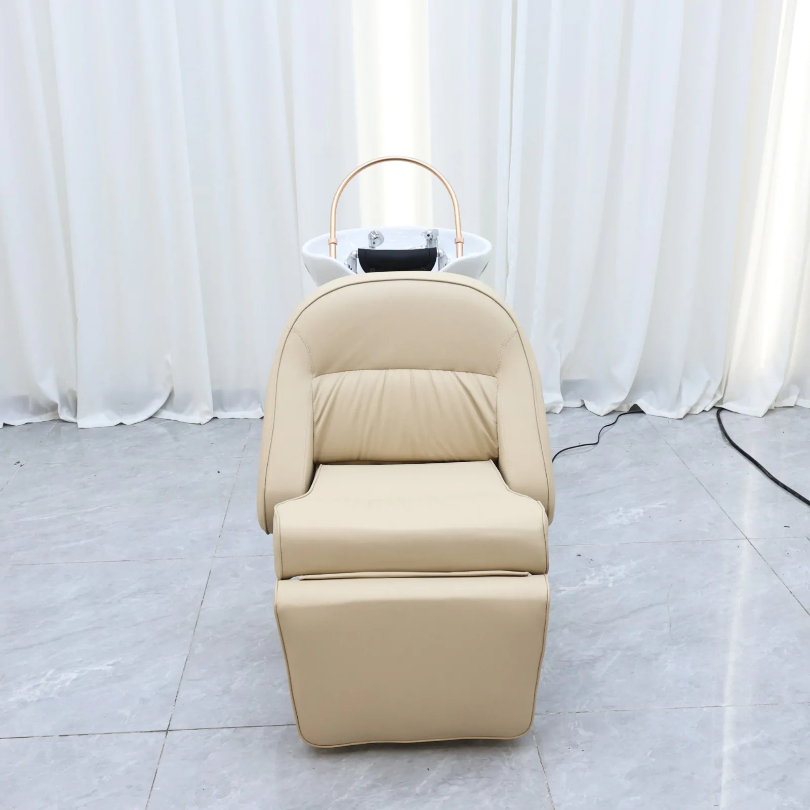 Amai Head Spa & Hairdressing Basin - Image 15