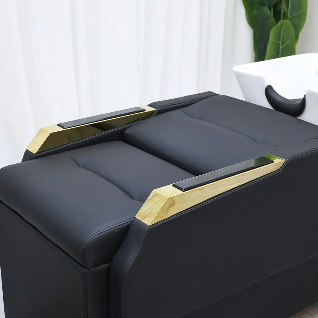 Daihaku Japanese Head Spa - Plumbed - Black & Gold - Image 5