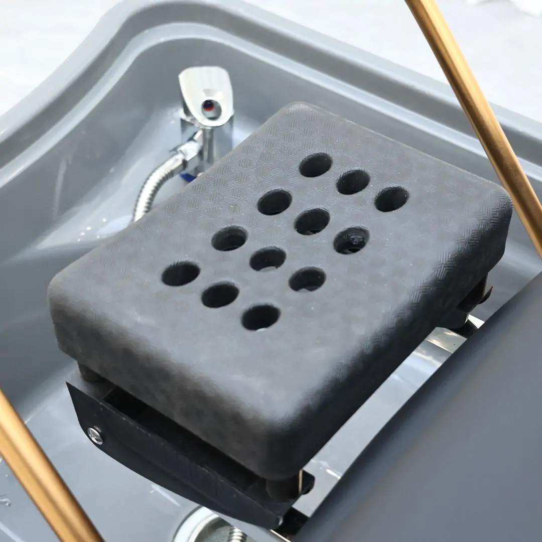 Kurokami Head Spa - Plumbed - Image 6