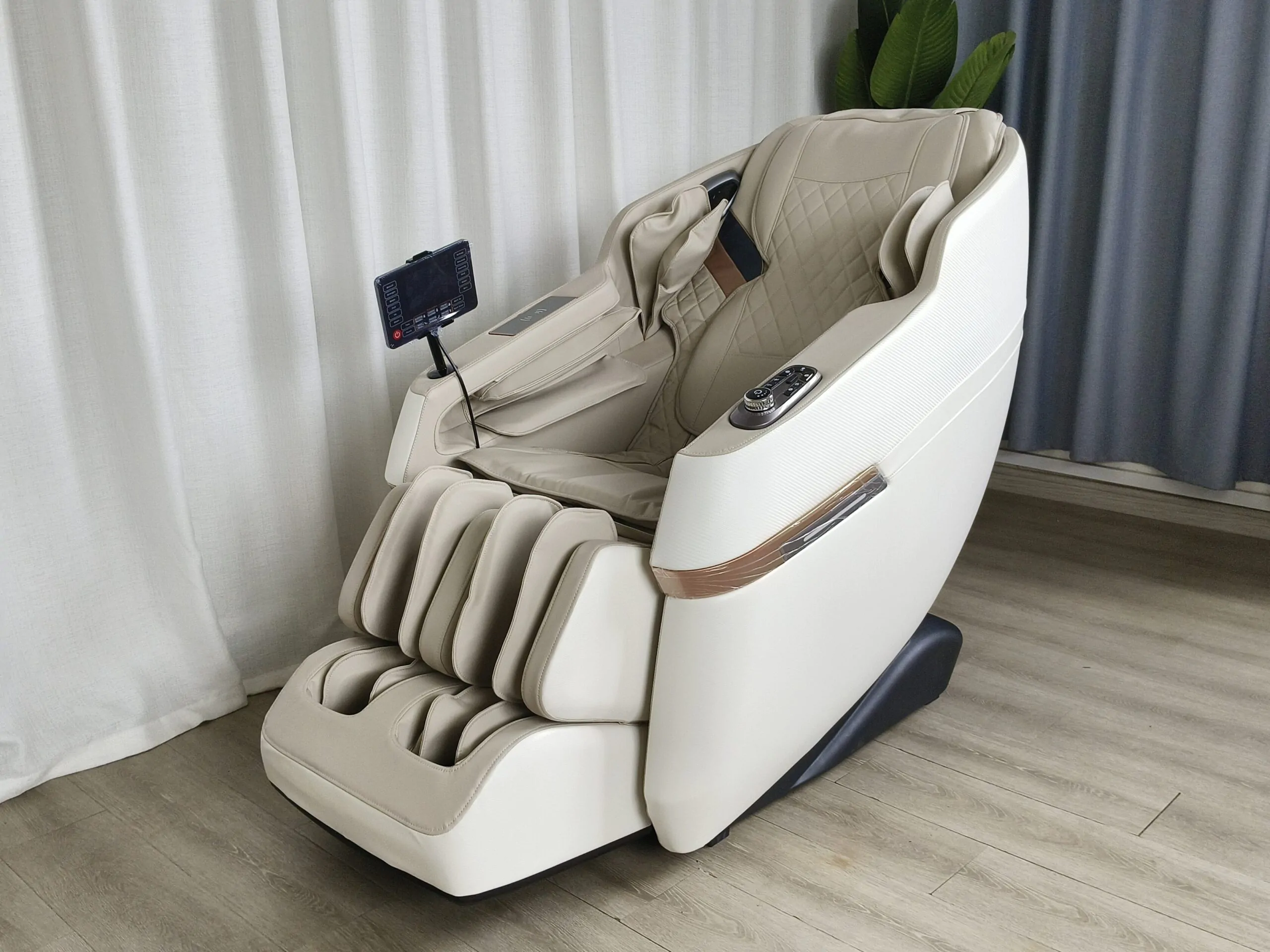 Sakura Flow Massage Chair - Beige - Image 3