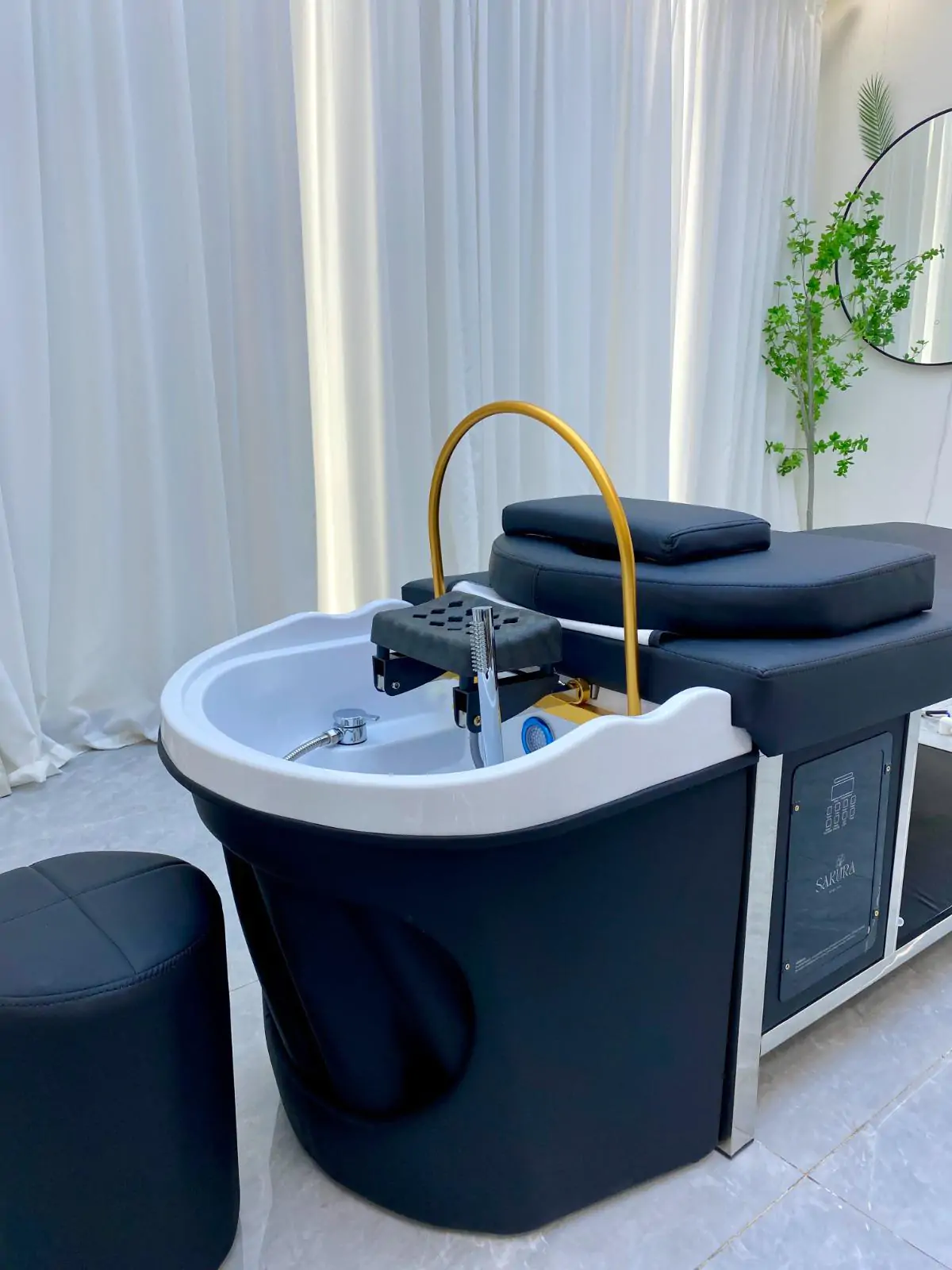 Hako Zen Head Spa - Image 15