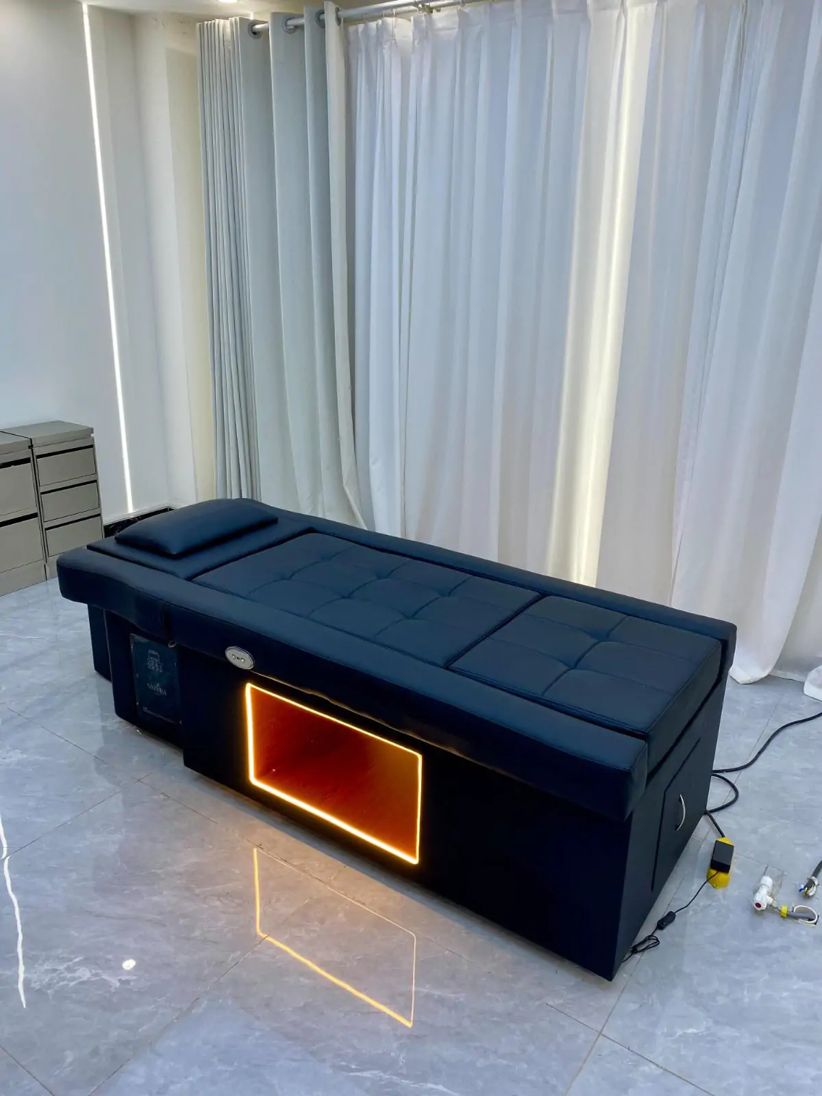 Levana Illumina Pro Japanese Head Spa with Pedicure Basin - Image 18