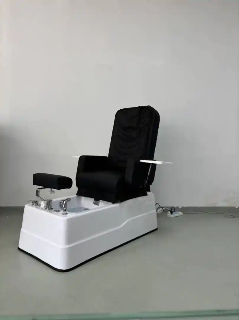 Soak & Soothe Pedicure Chair - Image 5