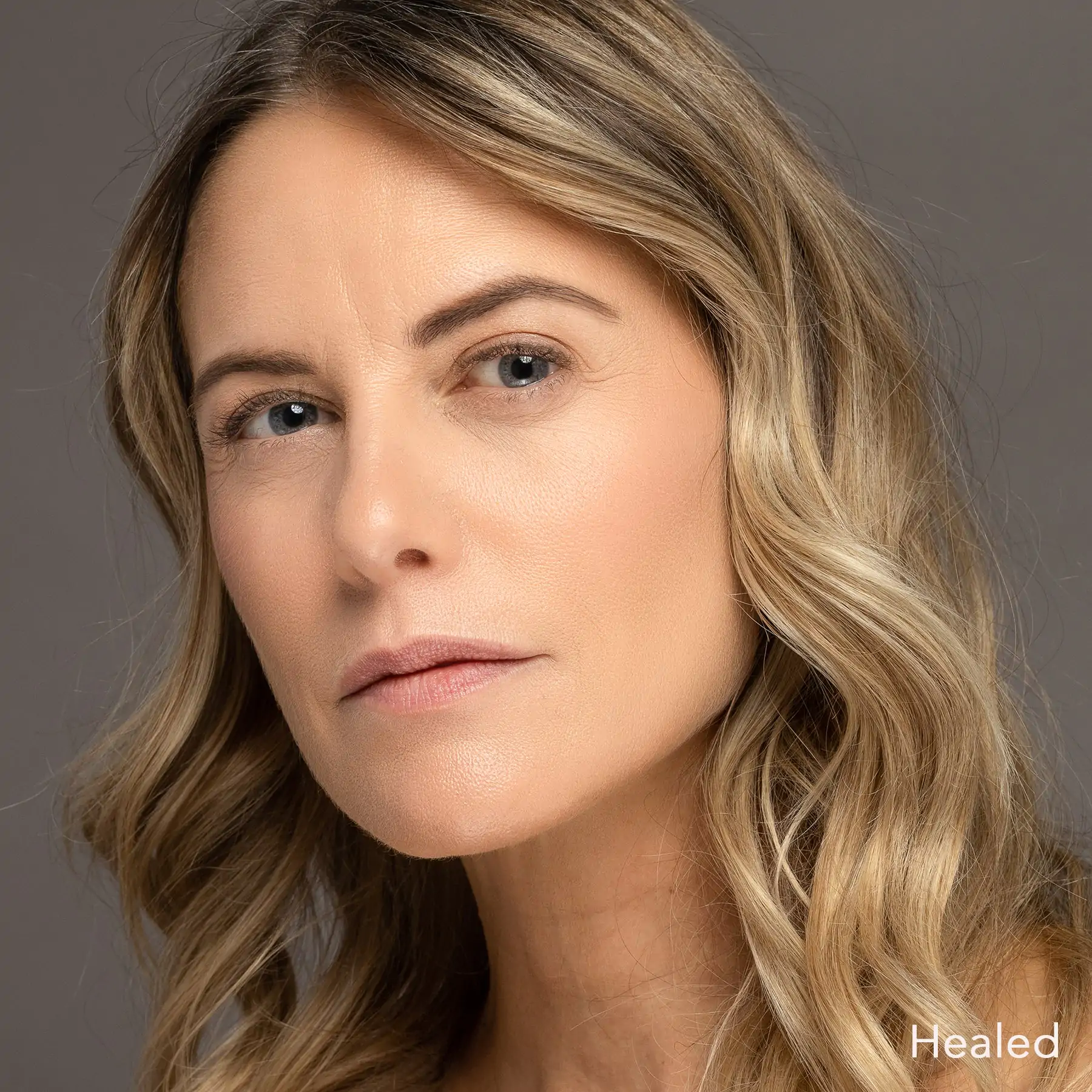 Tina Davies I ❤️ INK Brow Pigments - Medium Brown - Image 4