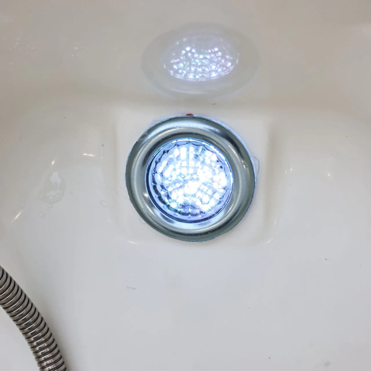 The HydroBloom No Plumbing Japanese Head Spa - Image 25